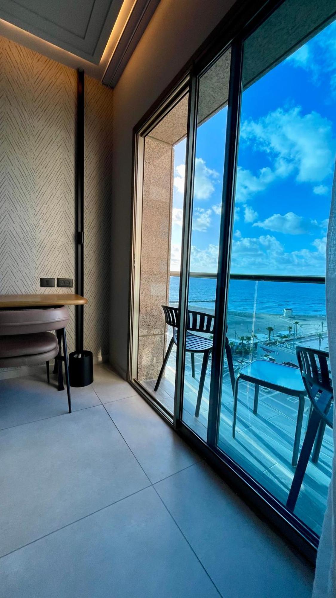 Suite On The Beach Haifa Exteriér fotografie